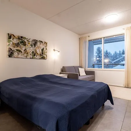 In Lapland - Sivulantie 4 207 *